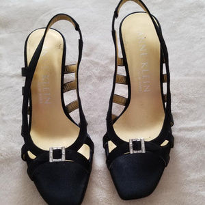 Stuart Weitzman evening